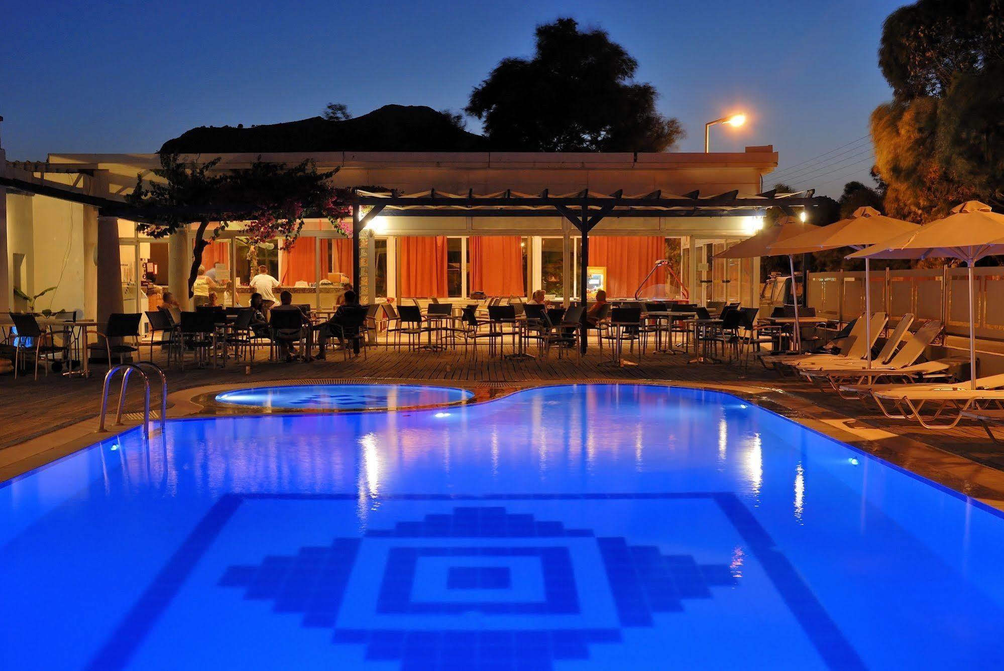 Отель Kolymbia Bay Art - Только для взрослых Экстерьер фото